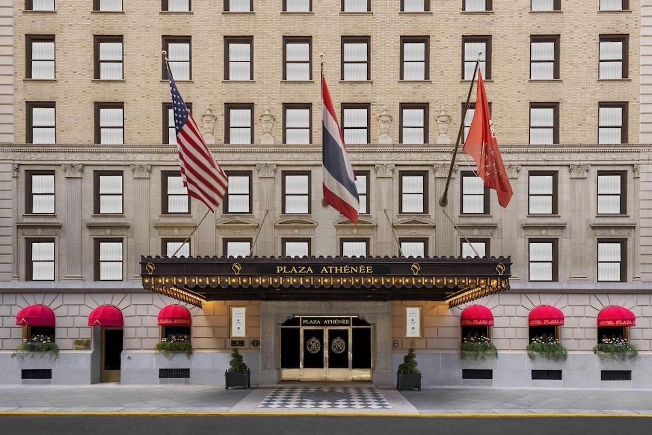 Hotel Plaza Athenee By Suiteness *