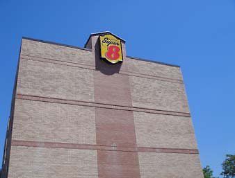 Super 8 By Wyndham Brooklyn / Park Slope Hotel 3*