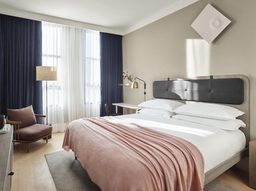 Hotel 11 Howard By Suiteness 5*