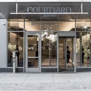Courtyard By Marriott Long Island City/New York Manhattan View