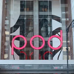 Pod Times Square