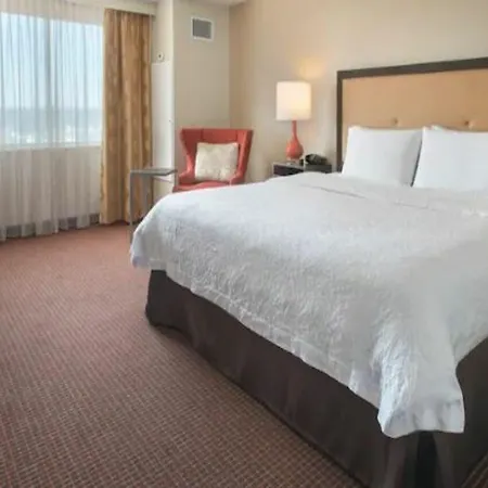 Hampton Ny-jfk 3*
