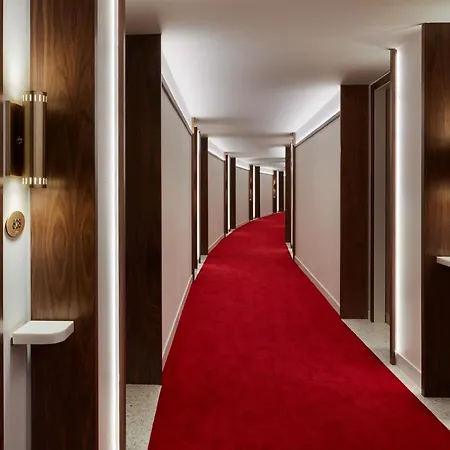Twa At Jfk Airport Hotel