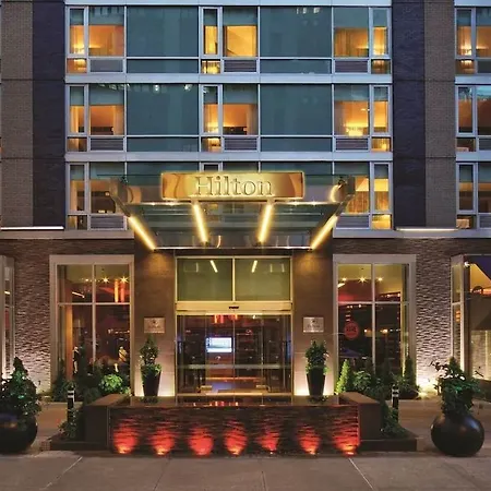 Hilton Fashion District 4*