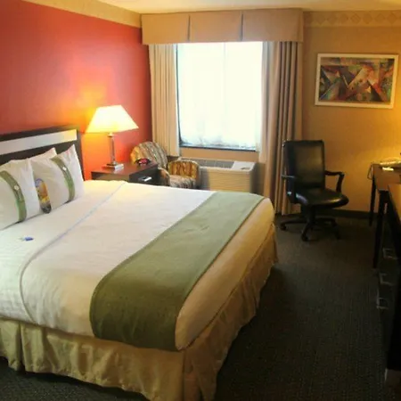 The Laguardia Hotel 3*