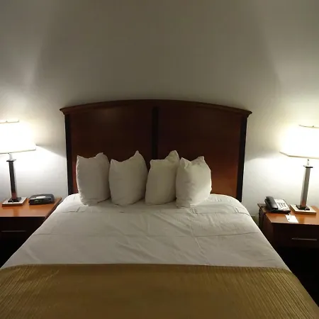 Quality Long Island - Queensboro Bridge 3* New York