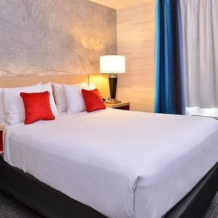 Hotel Red Lion And Brooklyn