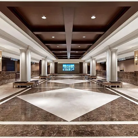 Sheraton Times Square 4*