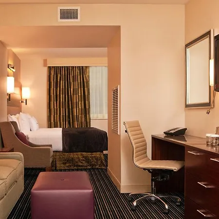 Hotel Doubletree By Hilton Downtown