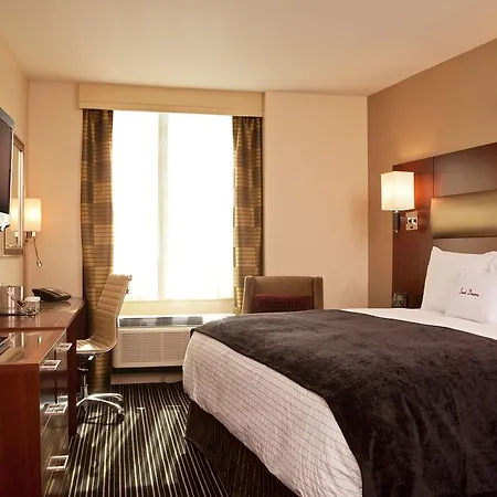 Doubletree By Hilton Downtown 4* New York