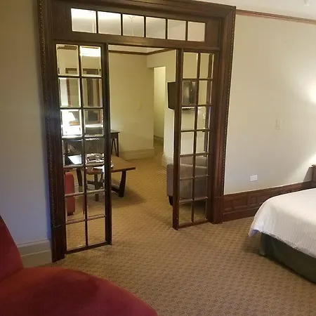Wales 3* New York