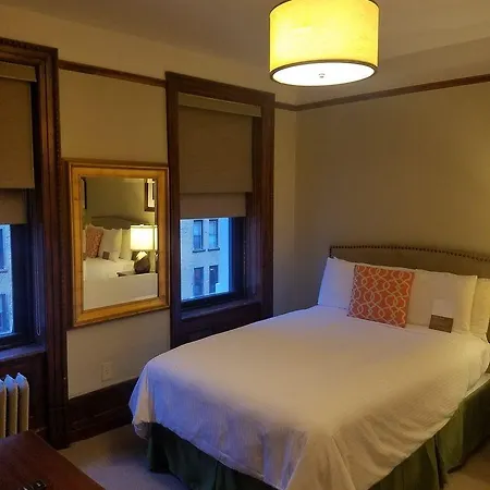 Hotel Wales New York