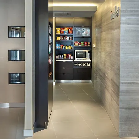Courtyard By Marriott Manhattan/herald Square New York