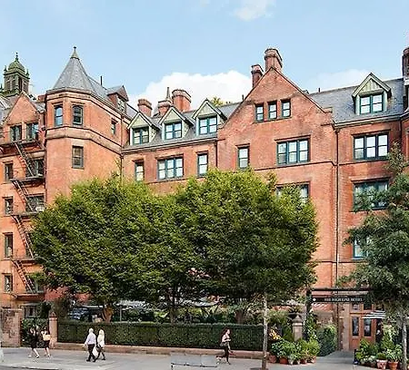 Hotel The High Line 4*
