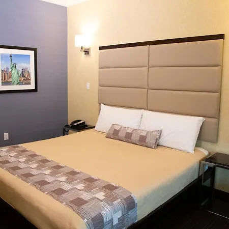 Hotel 7 Days 3*