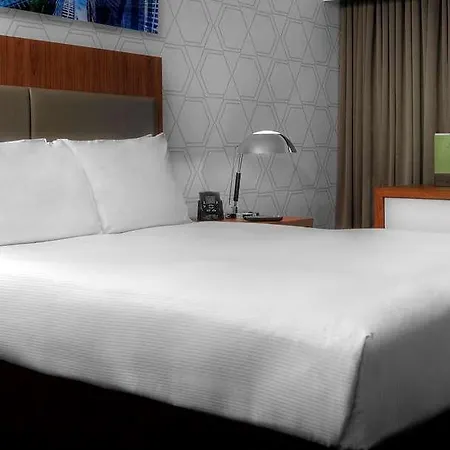 Doubletree By Hilton Metropolitan Hotel 4*