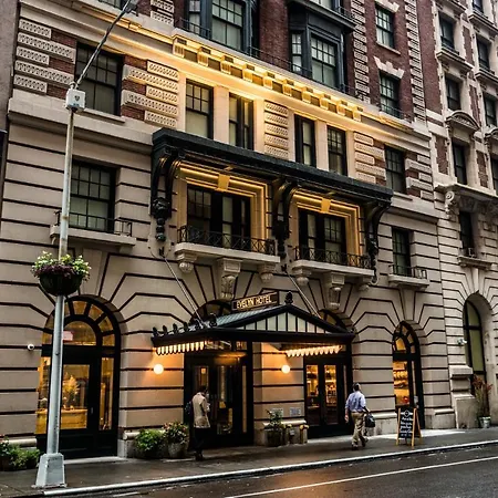 Hotel The Evelyn Nomad