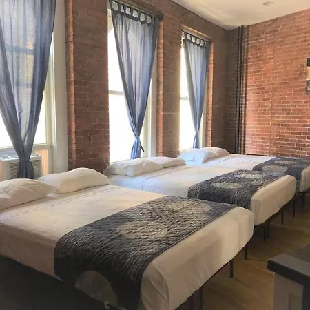 Midtown Manhattan Apartment New York
