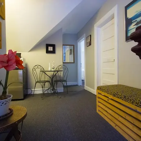 Bed & Breakfast A And Fayebed And Breakfast, Inc, New York