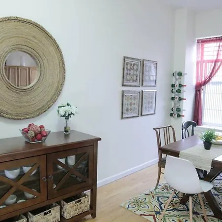 Elegant And Comfortable