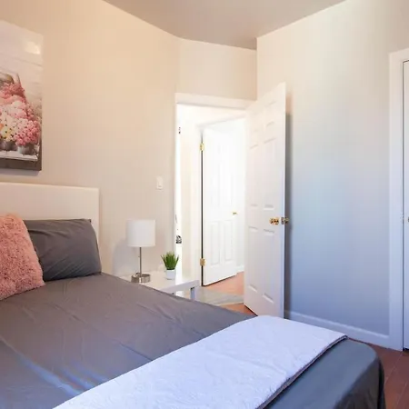 Manhattan City Hostel
