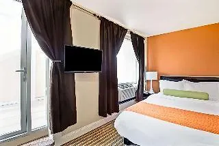 Hotel Wingate By Wyndham Long Island New York