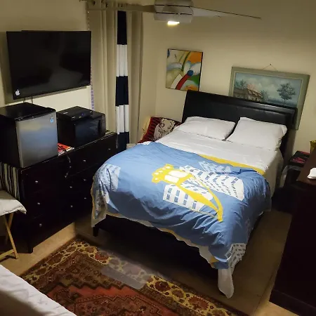Bklyn Cozy Spot Bed & Breakfast