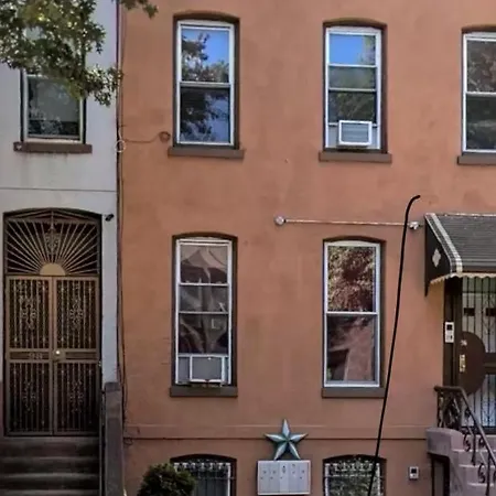Brownstone Living Hotel *