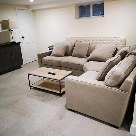 Luxury Hotel-style In Queens, Homestay *