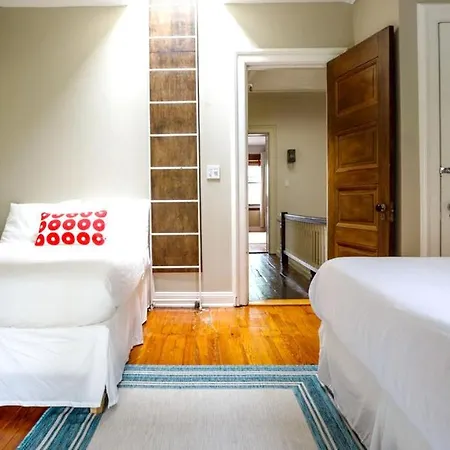 House With 5 Bedrooms In Manhattan With Enclosed Garden And Wifi Holiday home New York