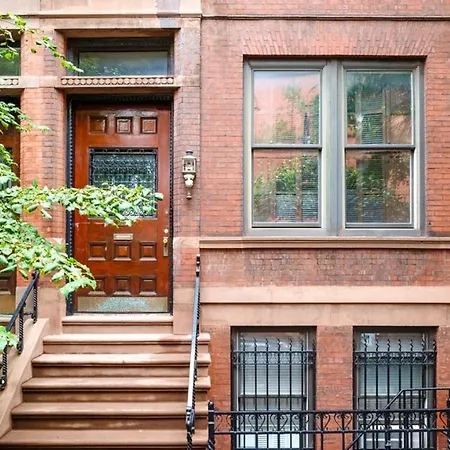 House With 5 Bedrooms In Manhattan With Enclosed Garden And Wifi * New York