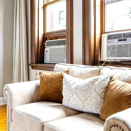 House With 5 Bedrooms In Manhattan With Enclosed Garden And Wifi Holiday home New York