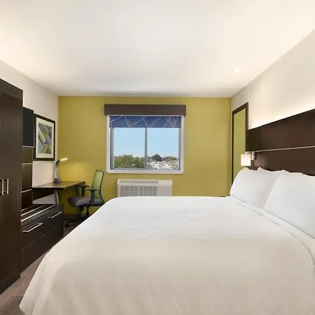 Express - Jamaica - Jfk Airtrain - Nyc By Ihg Hotel New York