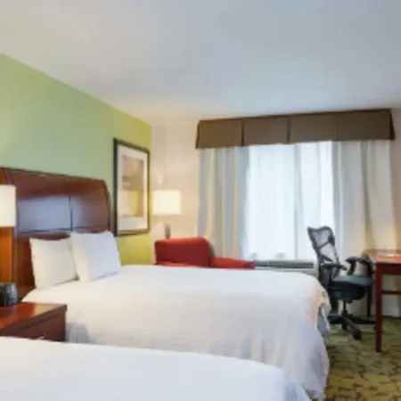 Hilton Garden Queens Jfk Hotel 3*