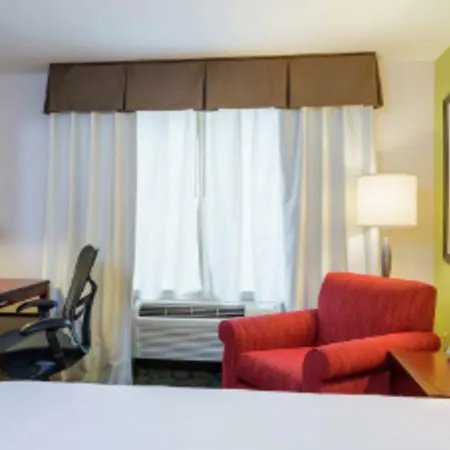 Hotel Hilton Garden Queens Jfk