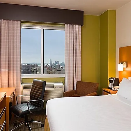 Express - Times Square By Ihg New York
