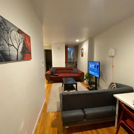 Hostel Shared In Times Square New York