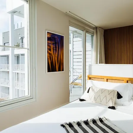 The Rockaway Hotel 4*