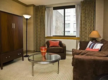 Envoy Club Apartment *