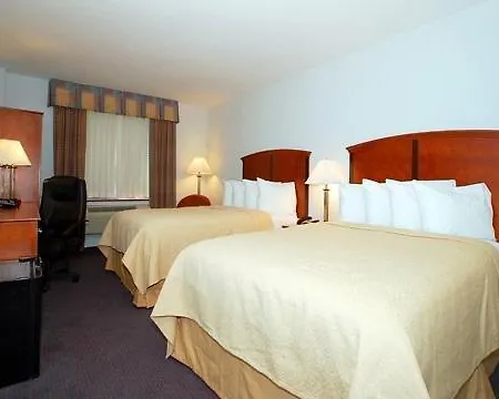 Quality Long Island - Queensboro Bridge 3* New York