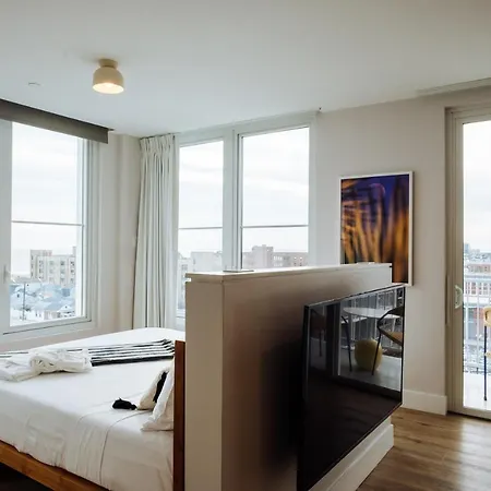 Hotel The Rockaway New York