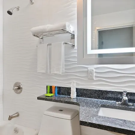 Casa Blanca Brooklyn Downtown 3*