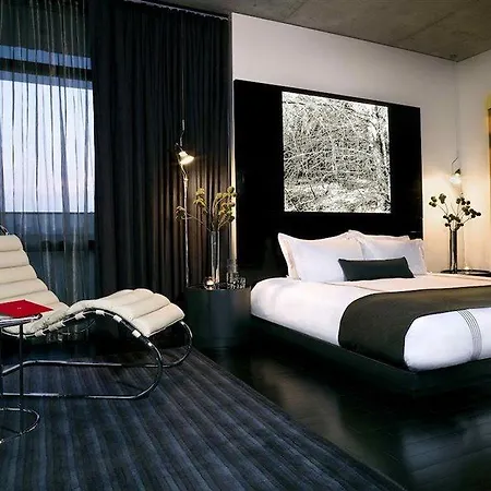 Hotel Sixty Les