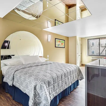 Brooklyn Broadway Hotel 4*