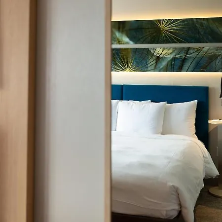Le Jolie Hotel