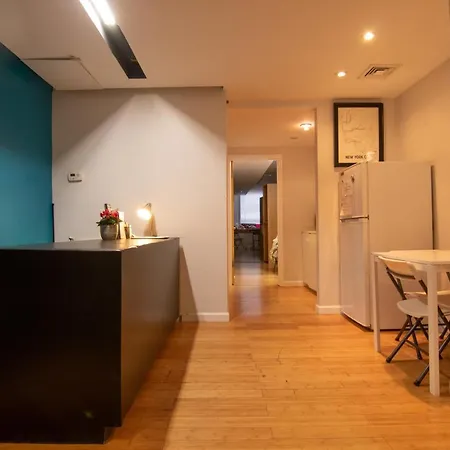 Prime Tourist Location! Midtown * New York