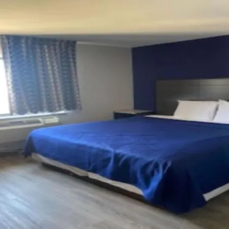 Blue Bird Hotel 2*