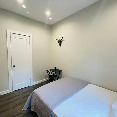 Private Bedroom In City