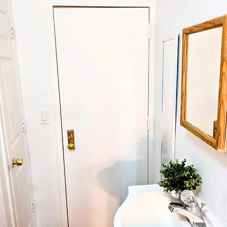 The Village House Nyc Apartment *