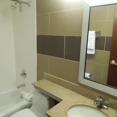 Days Brooklyn Hotel 2*